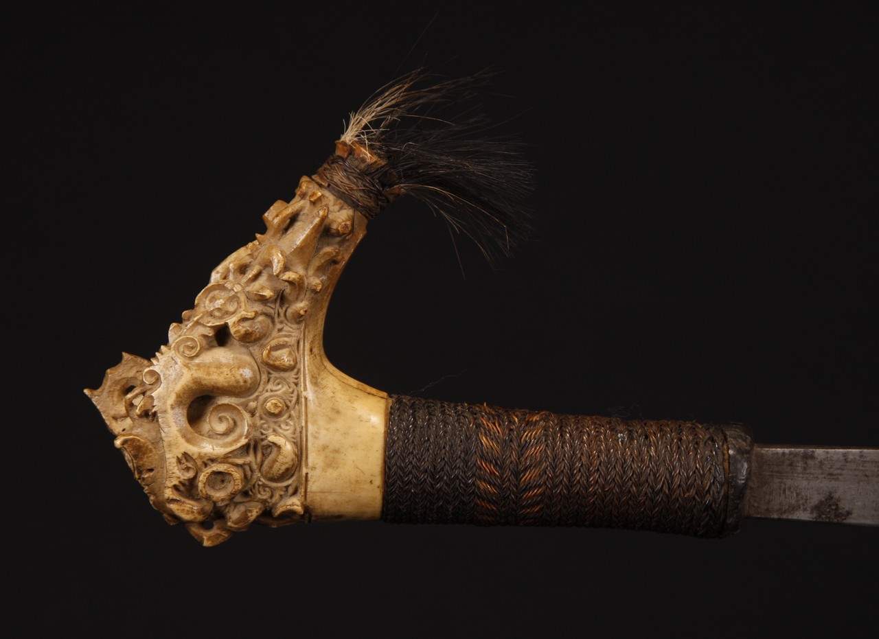 INDO608: Dayak Mandau Sword